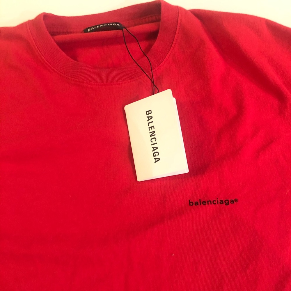 Balenciaga tee shirt. Fits like a Large